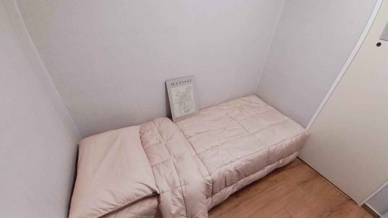 Haechi Stay Guesthouse - For Foreigners Only Seul Exterior foto